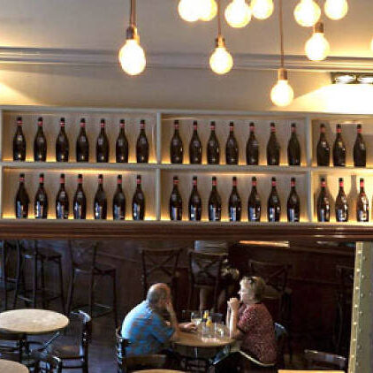 interior café adonis